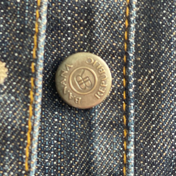 🌸🌸 Like new Banana Republic Denim Jacket - Picture 3 of 4